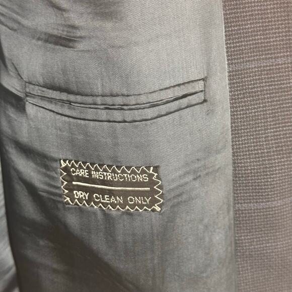 Vtg. VALENTINO Uomo Men’s Suit Jacket Blazer 42 S 100% Virgin Wool Navy Plaid - Picture 5 of 7